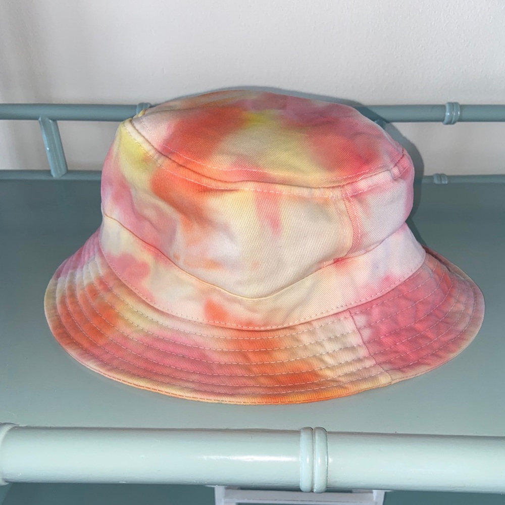 Tie Dye Bucket Hat